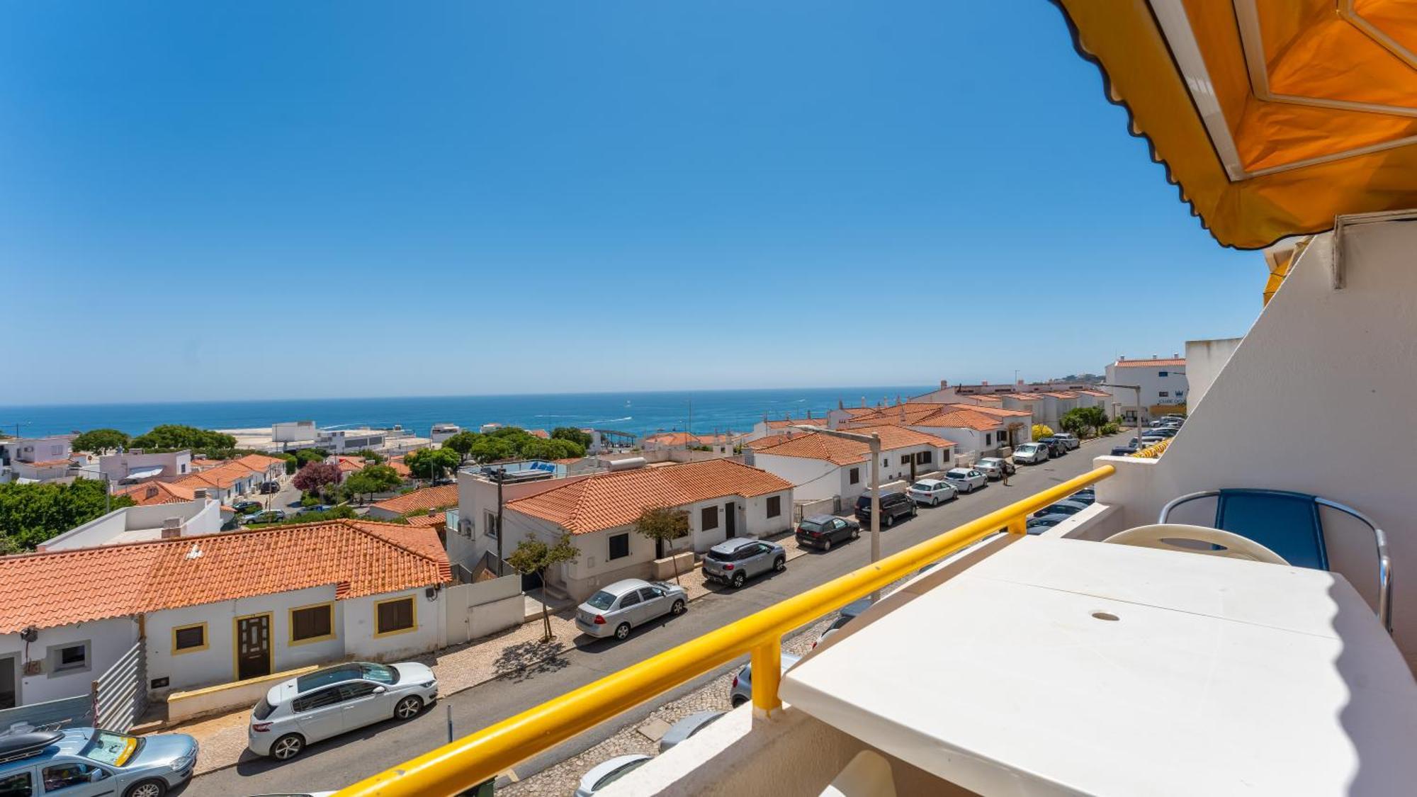 Typical T2 In Albufeira W/ Balcony By Lovelystay Luaran gambar