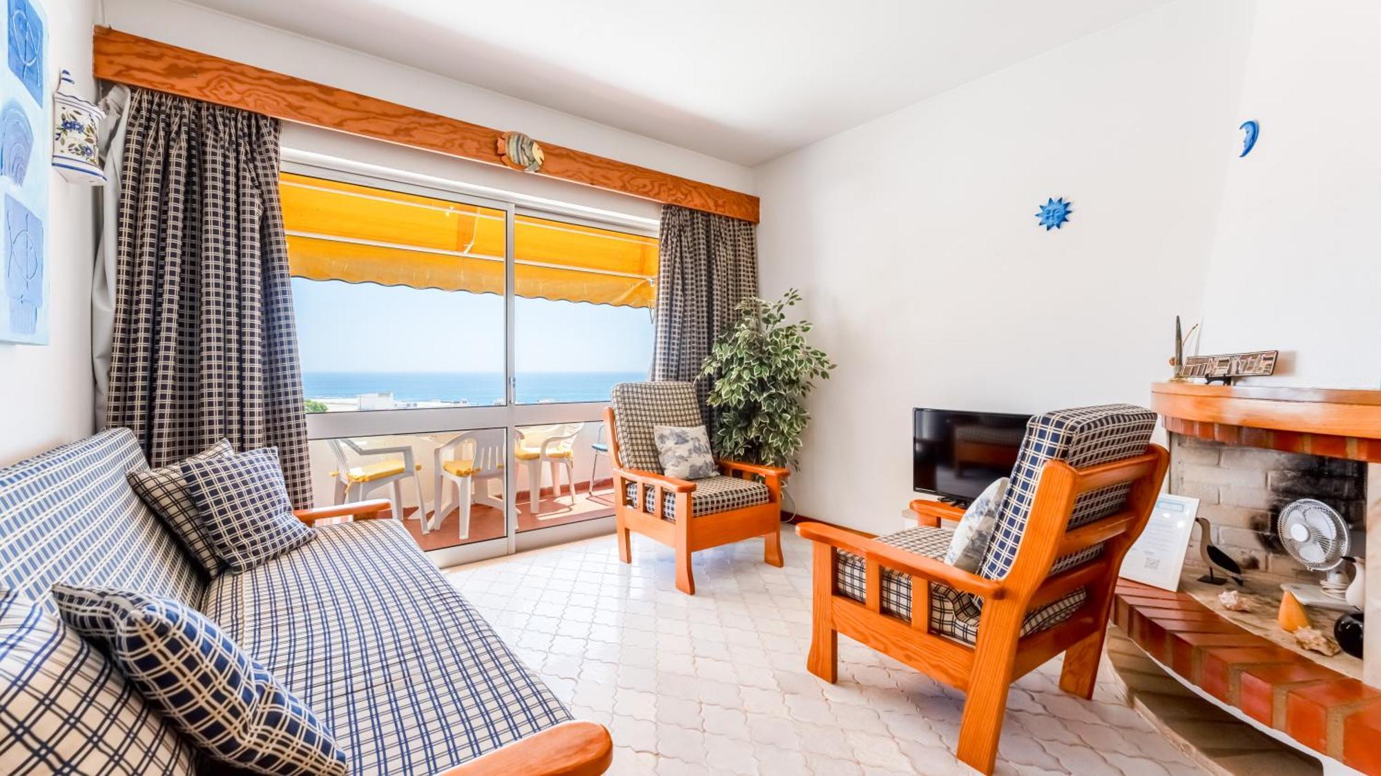 Typical T2 In Albufeira W/ Balcony By Lovelystay Luaran gambar